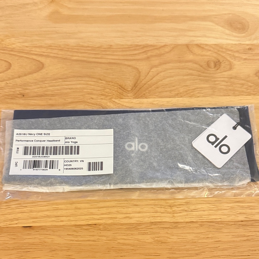 ALO Yoga Blue Performance Headband